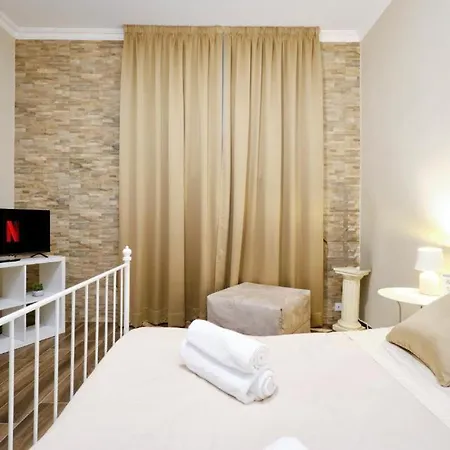 アパート Elegant 2br Balcony, Ac, Near Colosseum